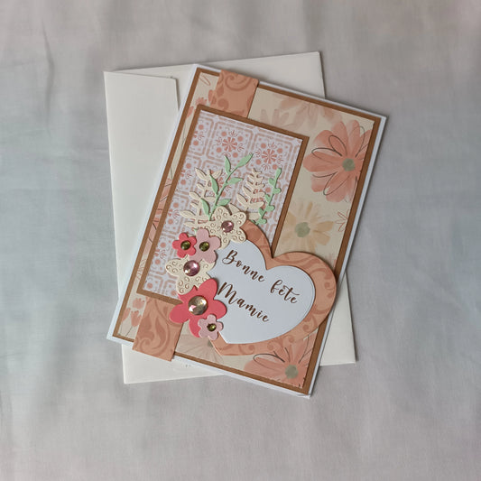 carte fête des Grands-Mères artisanale, carte fête des Grands-Mères fait main, carte fête des Grands-Mères originale, carte fête des Grands-Mères fleurie, carte pour Mamie, carte Bonne fête Mamie, carte fête des Grands-Mères avec cœur, carte fête des Grands-Mères scrapbooking, carte artisanale pour grand-mère, carte fête des Grands-Mères élégante, carte fête des Grands-Mères traditionnelle, idée carte fête des Grands-Mères originale, carte fête des Grands-Mères artisanale avec fleurs, carte fête des Grands-