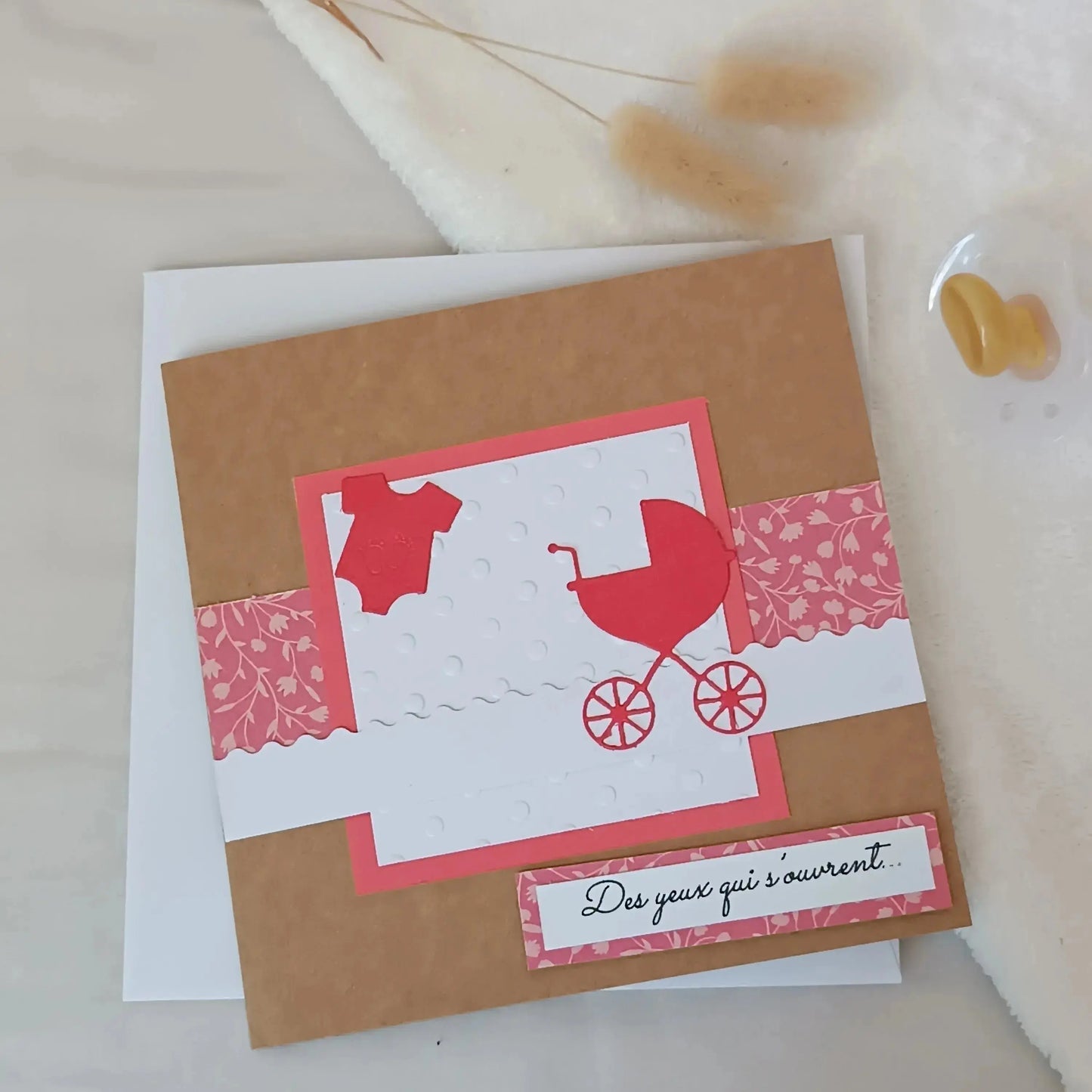 Carte de naissance « Accordons la vie » – Rose - Félicitation naissance - carte de naissance de L’Atelier de Lili la souris - jolie carte de naissance - félicitation pour le bébé -idée cadeau bébé - cadeau naissance - heureuse naissance – nouveau - cadeau nourrisson - cadeau bébé fille - carte naissance personnalisé - cadeau naissance personnalisé – cadeau artisanal