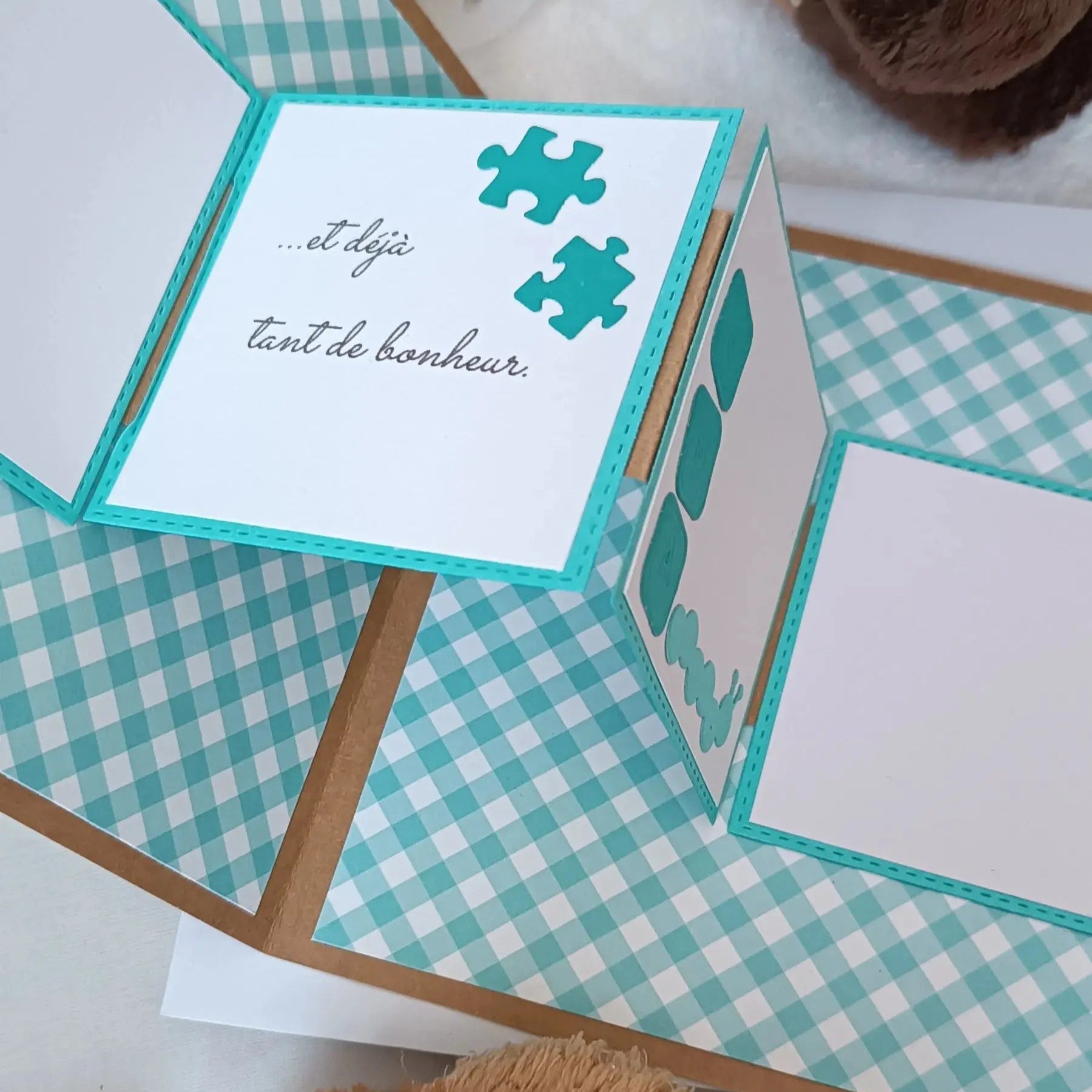 Carte de naissance « Accordons la vie » – verte - Félicitation naissance - carte de naissance de L’Atelier de Lili la souris - jolie carte de naissance - félicitation pour le bébé -idée cadeau bébé - cadeau naissance - heureuse naissance – nouveau -  cadeau nourrisson - cadeau bébé fille – cadeau bébé garçon - carte naissance personnalisé - cadeau naissance personnalisé – cadeau artisanal