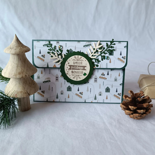 pochette carte-cadeau de noel - carte de voeux 2025 - idée cadeau noël - noël 2025 - cadeau noël 2025 - carte de noël -pochette carte-cadeau de noël vert foncé de L’Atelier de Lili la souris