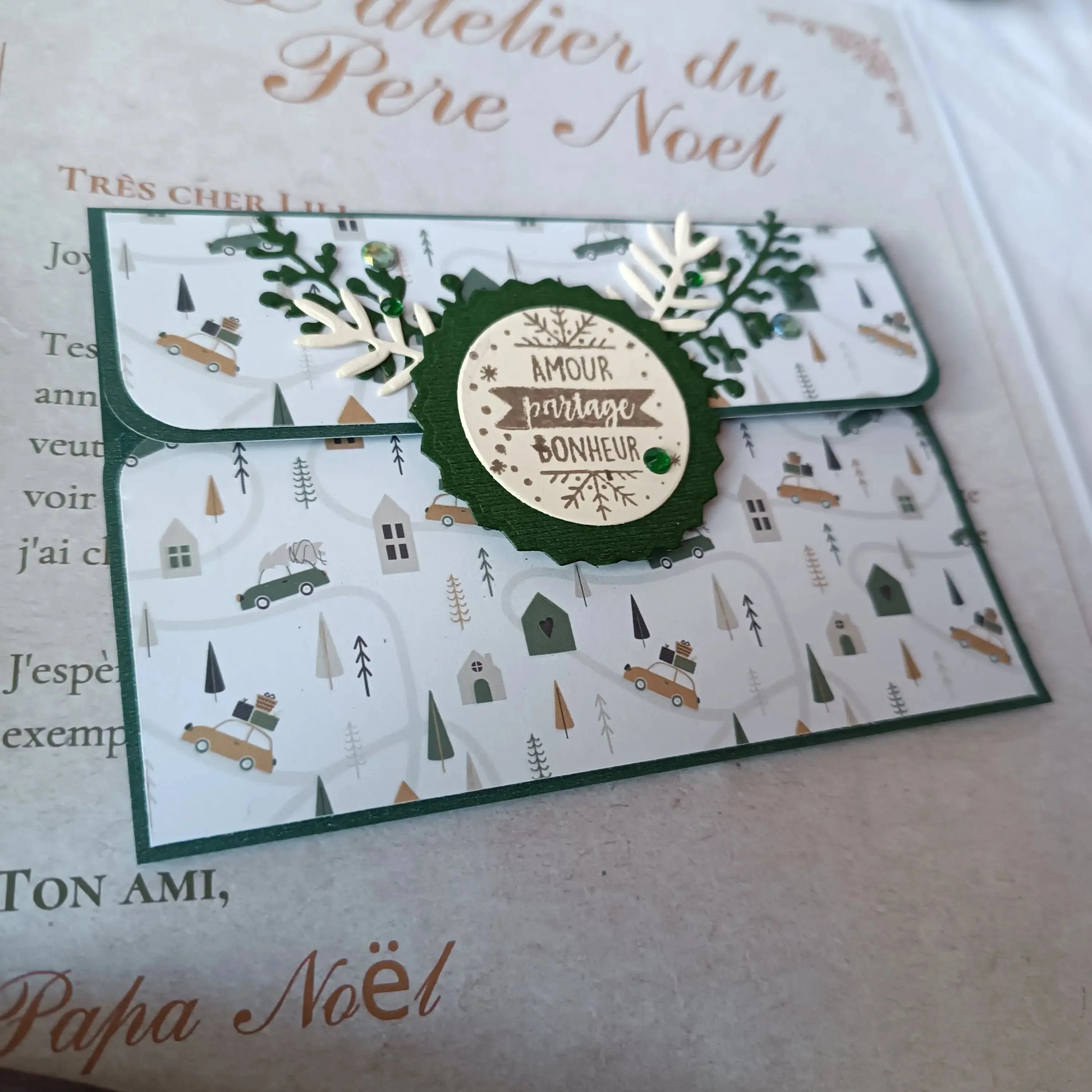pochette carte-cadeau de noel - carte de voeux 2025 - idée cadeau noël - noël 2025 - cadeau noël 2025 - carte de noël -pochette carte-cadeau de noël vert foncé de L’Atelier de Lili la souris