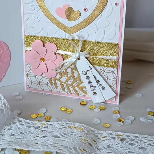 zoom sur la personnalisation d'une carte artisanale