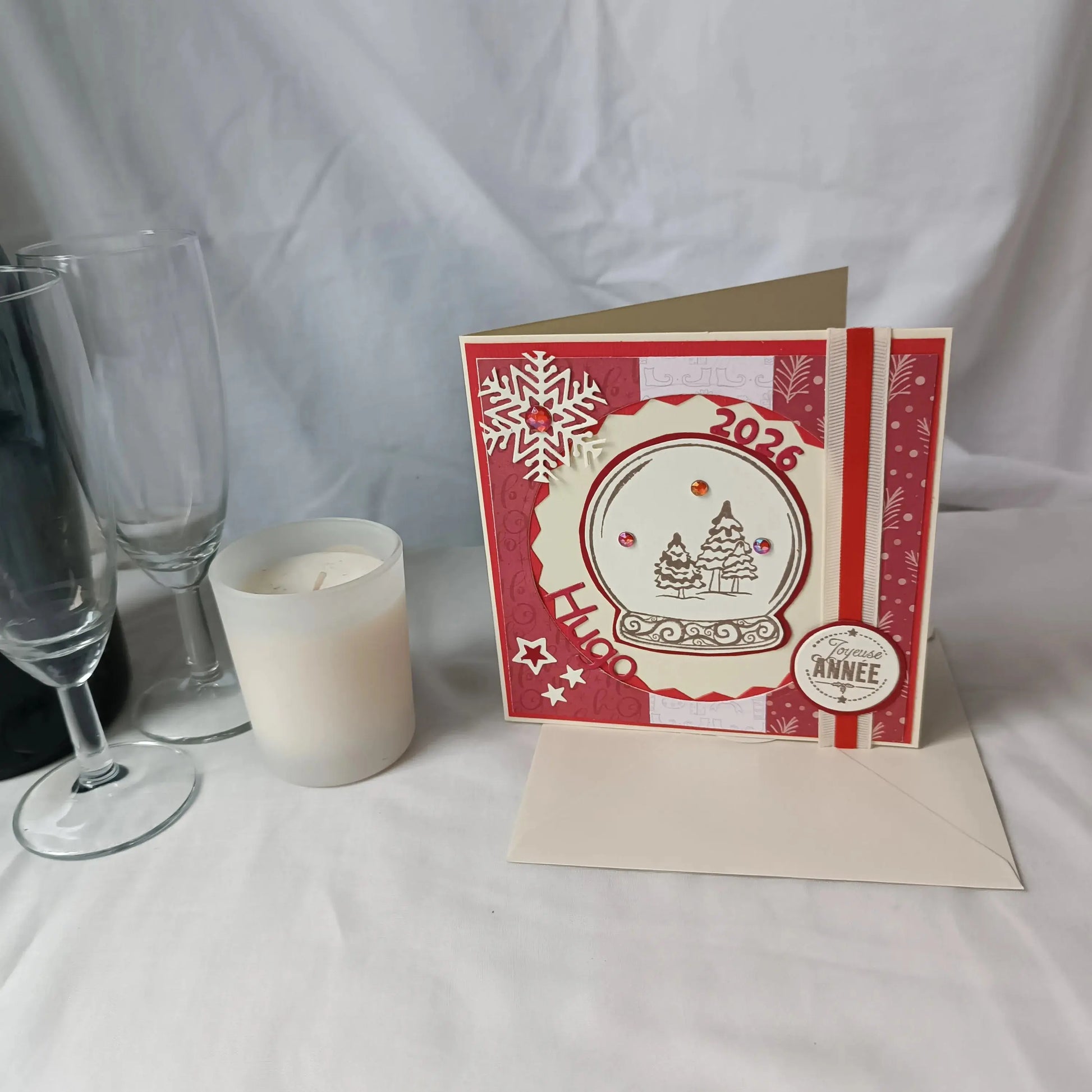 Carte de vœux bonne année personnalisée rouge de L’Atelier de Lili la souris - Carte de vœux 2025 boule à neige - carte bonne année 2026 - Carte bonne année - meilleurs vœux 2026 - carte de nouvel an - vœux de nouvel an - nouvel année 2026 - meilleurs vœux 2026 - présenter vœux 2026 - bonne année 2026 - carte de vœux année 2026 - vœux 2026