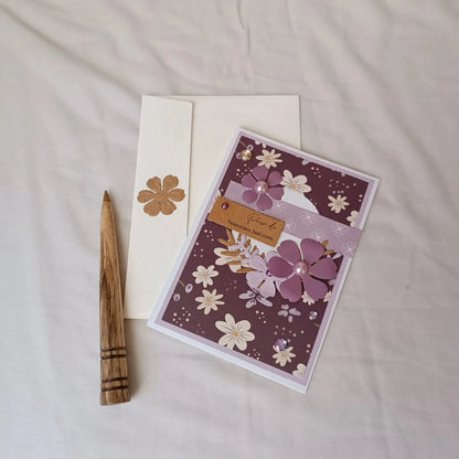 jolie carte départ collègue - carte départ retraite - carte départ collègue de travail - carte départ de l’Atelier de Lili la souris - bonne continuation carte départ - carte scrapbooking départ collègue - carte départ retraite femme - carte départ collègue femme violette - carte Pour de nouveaux horizons