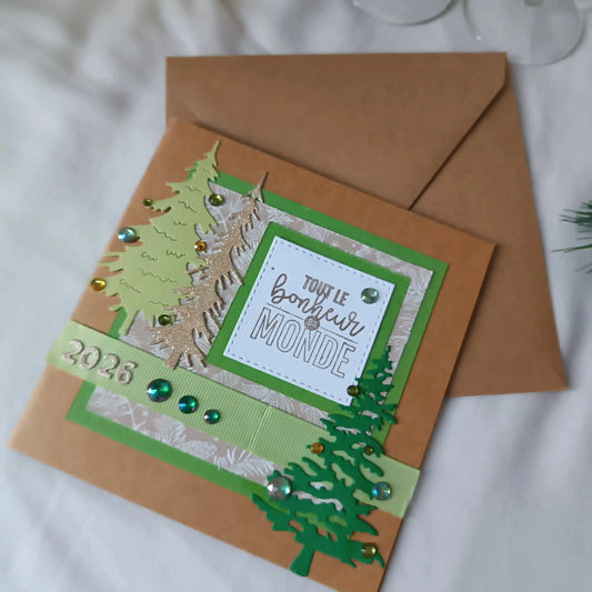 Carte de Nouvel An présentée avec son enveloppe kraft