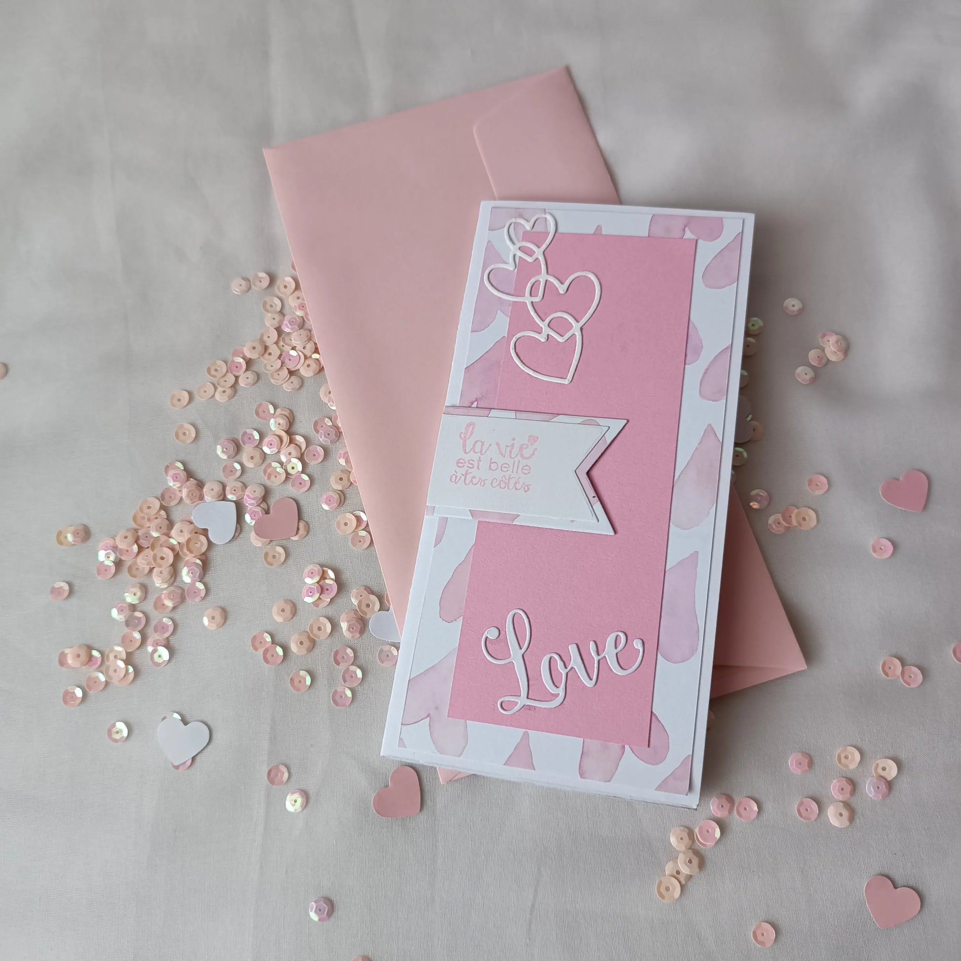 Carte de saint valentin POP UP ROSE  - carte de saint valentin artisanale - cadeau saint valentin - idée cadeau saint valentin – carte de vœux saint valentin – carte artisanale de l’atelier de lili la souris - cadeau saint valentin femme - cadeau saint valentin homme - carte de saint valentin - saint valentin -carte saint valentin originale – carte saint valentin rose - carte amoureux - carte d’amour - je t’aime - fêter l’amour - célébrer l’amour