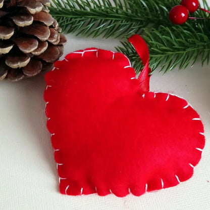 Décoration de Noël  - Cœur Rouge - à Suspendre - Feutrine rouge