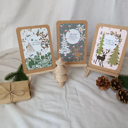 Pack de 3 cartes postales – Noël en 3 cartes : Magie & esprit de Noël - pack de cartes de Noël artisanales avec enveloppes - cartes de Noël chaleureuses et traditionnelles - cartes de vœux originales fabriquées en France - cartes de Noël en papier kraft fait main - cartes de Noël au style traditionnel - cartes de Noël pour accompagner un cadeau - cartes de vœux faites main avec citations - cartes de Noël artisanales à message - cartes de Noël fait main France - cartes de vœux créatives - cartes de vœux écor