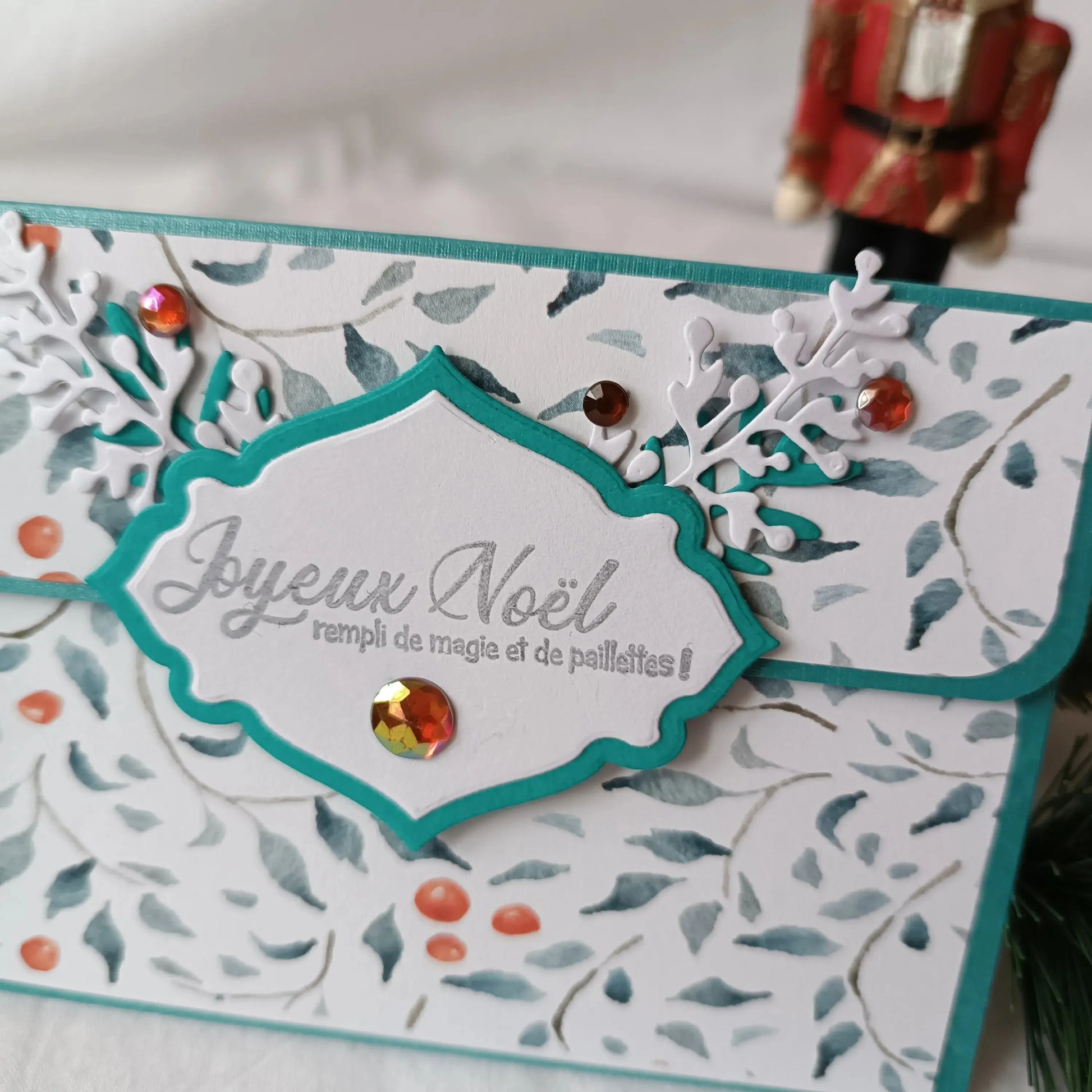 pochette carte-cadeau de noel - carte de voeux 2024 - idée cadeau noël - noël 2024 - cadeau noël 2024 - carte de noël -pochette carte-cadeau de noël vert émeraude de L’Atelier de Lili la souris