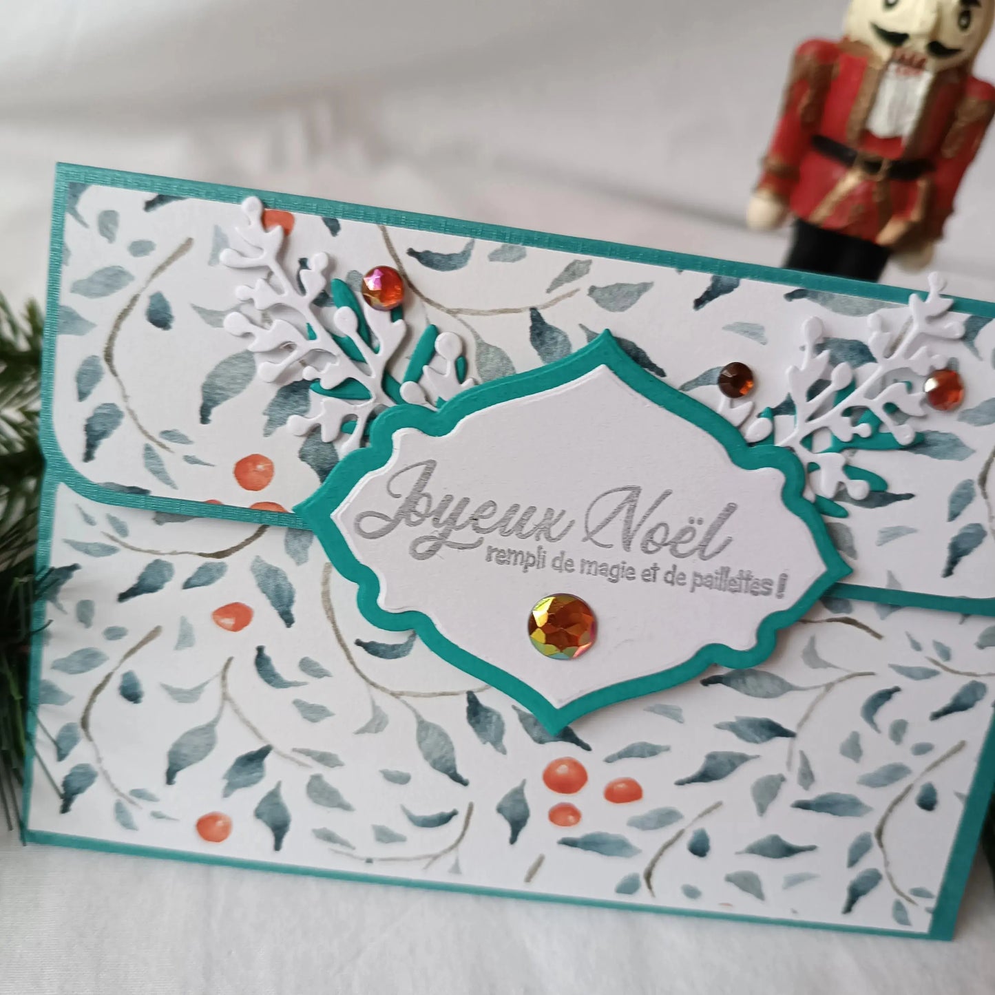 pochette carte-cadeau de noel - carte de voeux 2024 - idée cadeau noël - noël 2024 - cadeau noël 2024 - carte de noël -pochette carte-cadeau de noël vert émeraude de L’Atelier de Lili la souris