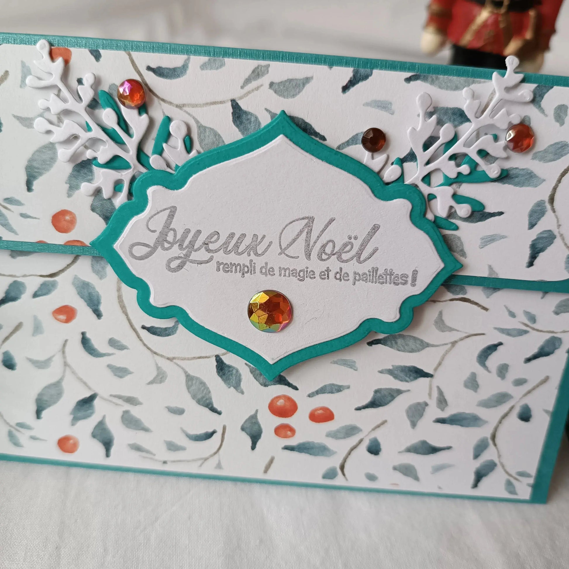pochette carte-cadeau de noel - carte de voeux 2024 - idée cadeau noël - noël 2024 - cadeau noël 2024 - carte de noël -pochette carte-cadeau de noël vert émeraude de L’Atelier de Lili la souris