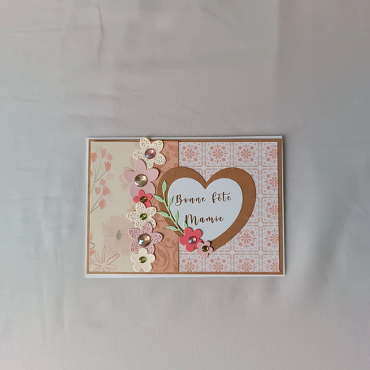 Carte Cœur Fleuri abricot et rose, autre angle de la création artisanale