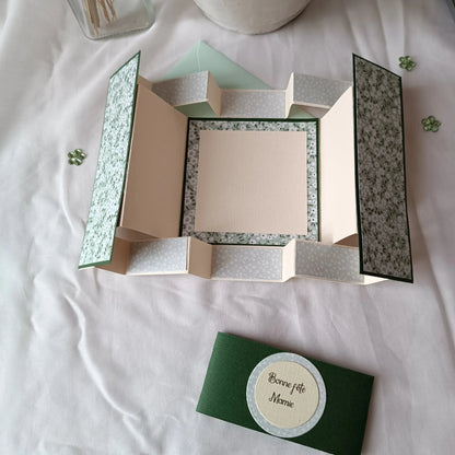 carte fête des Grands-Mères de l’Atelier de Lili la souris / carte bonne fête grand-mère / fête des grands-mères / bonne fête Mamie / jolie carte fête des Grands-Mères / cadeau fête des grands-mères / carte fête des grands-mères / idée cadeau mamie / idée cadeau grands-mères / idée cadeau fête des grands-mères / cadeau pour mamie