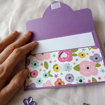 carte fête des Grands-Mères de l’Atelier de Lili la souris / carte bonne fête grand-mère / fête des grands-mères / carte pochette violette bonne fête Mamie / jolie carte fête des Grands-Mères jaune et rouge / cadeau fête des grands-mères / carte fête des grands-mères / idée cadeau mamie / idée cadeau grands-mères / idée cadeau fête des grands-mères / cadeau pour mamie