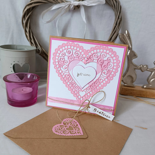 carte de Saint-Valentin artisanale rose- carte de Saint-Valentin faite main - carte Saint-Valentin personnalisée -carte de vœux Saint-Valentin - carte amour artisanale - carte je t’aime artisanale -carte romantique faite main -carte Saint-Valentin originale - carte Saint-Valentin couple - carte de Saint-Valentin artisanale personnalisée - carte Saint-Valentin cœur rose - carte Saint-Valentin scrapbooking - carte de Saint-Valentin avec prénom - carte faite main pour la Saint-Valentin - carte artisanale pour 