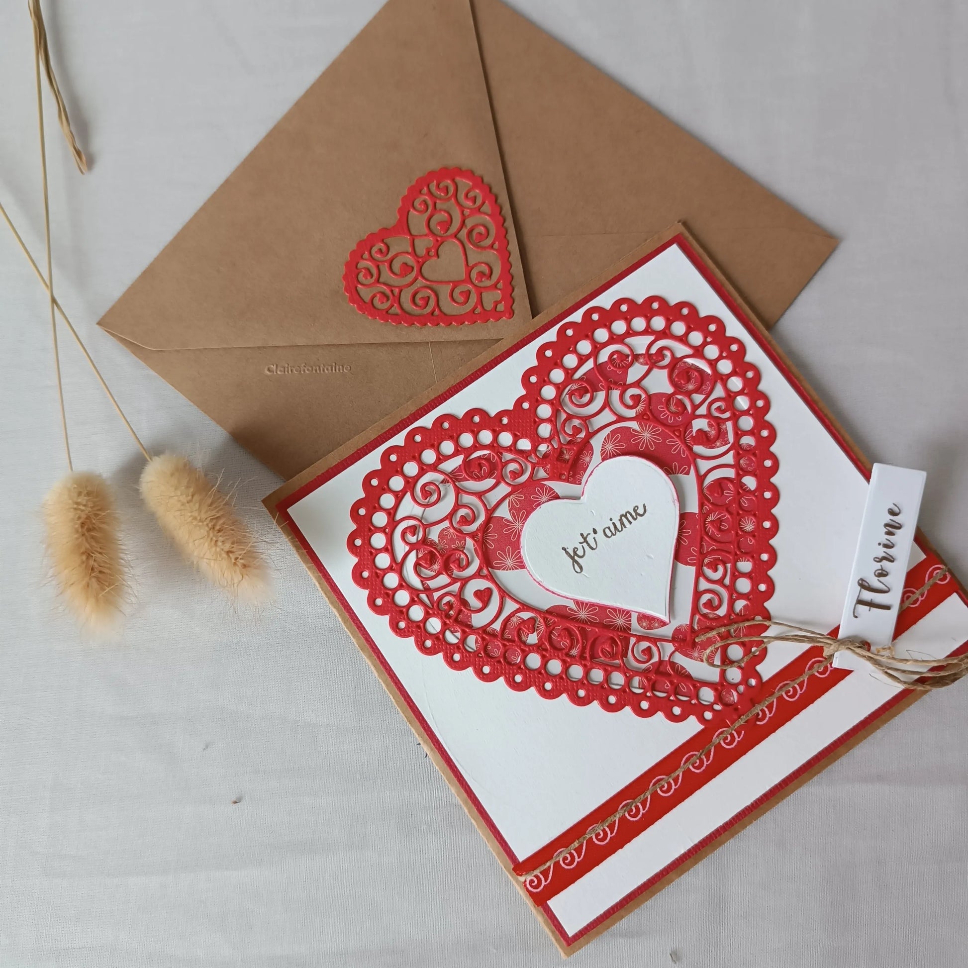 carte de Saint-Valentin artisanale rouge - carte de Saint-Valentin faite main - carte Saint-Valentin personnalisée -carte de vœux Saint-Valentin - carte amour artisanale - carte je t’aime artisanale -carte romantique faite main -carte Saint-Valentin originale - carte Saint-Valentin couple - carte de Saint-Valentin artisanale personnalisée - carte Saint-Valentin cœur rose - carte Saint-Valentin scrapbooking - carte de Saint-Valentin avec prénom - carte faite main pour la Saint-Valentin - carte artisanale pou