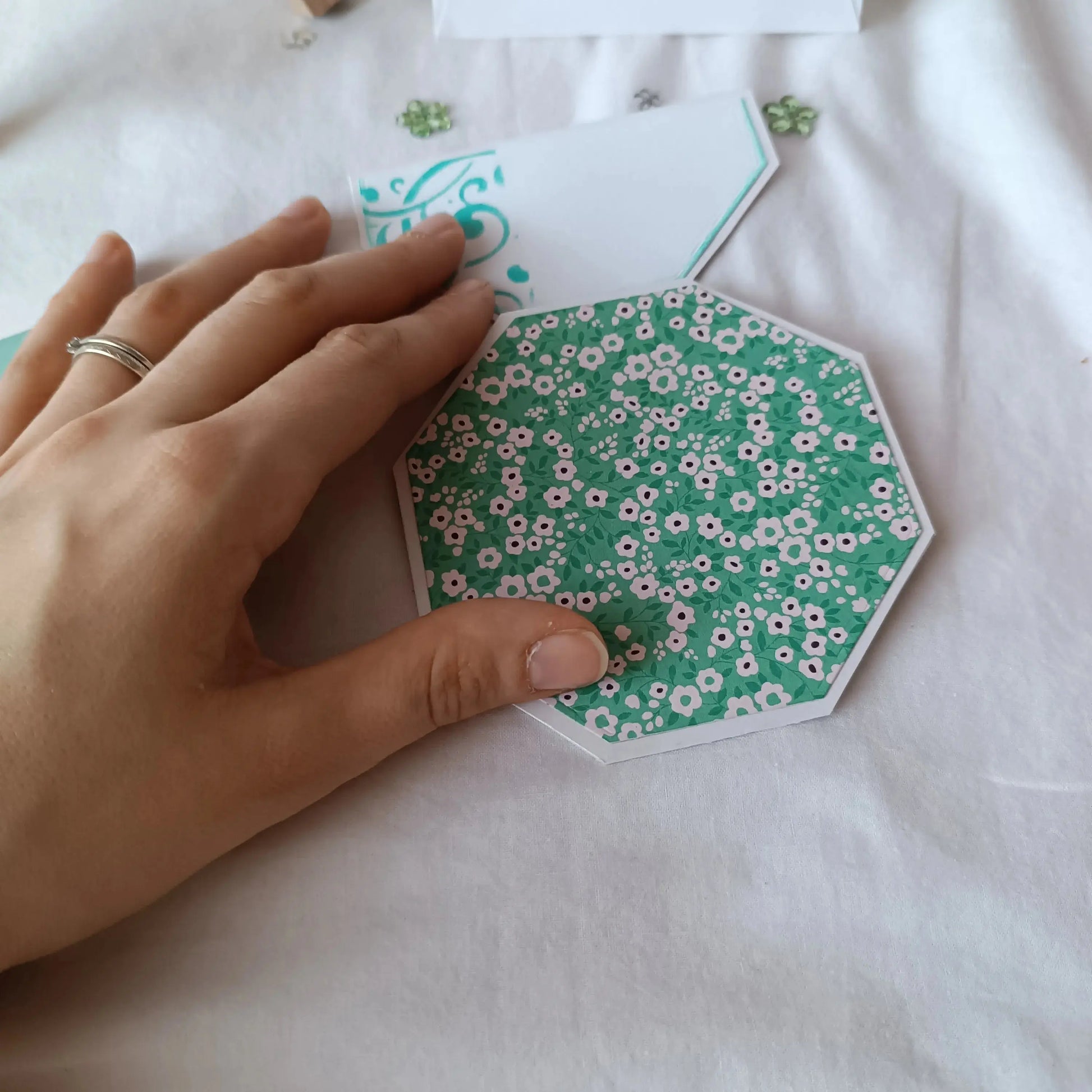 Carte bonne fête maman / carte pour maman originale / carte fête des mères / jolie carte bonne fête maman / cadeau fête des mères / idée cadeau fêtes des mères / bonne fête Maman / idée cadeau maman / idée cadeau fête des maman / cadeau pour maman / cadeau fait-main pour maman